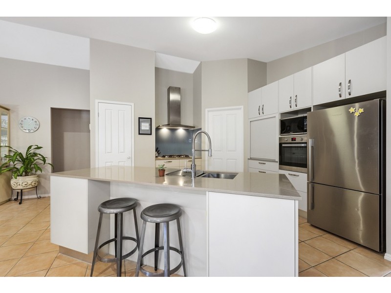 14 Firestone Dr, Banora Point NSW 2486