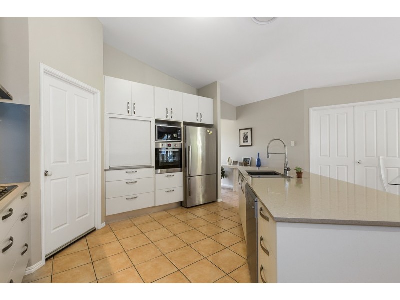 14 Firestone Dr, Banora Point NSW 2486