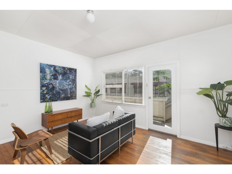 29 Stapylton St, Coolangatta QLD 4225