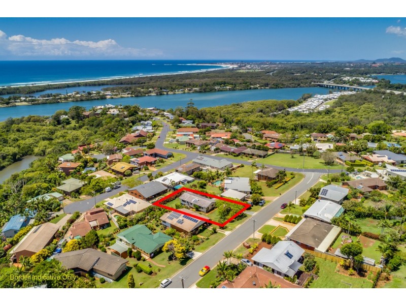 14 Seaview Rd, Banora Point NSW 2486