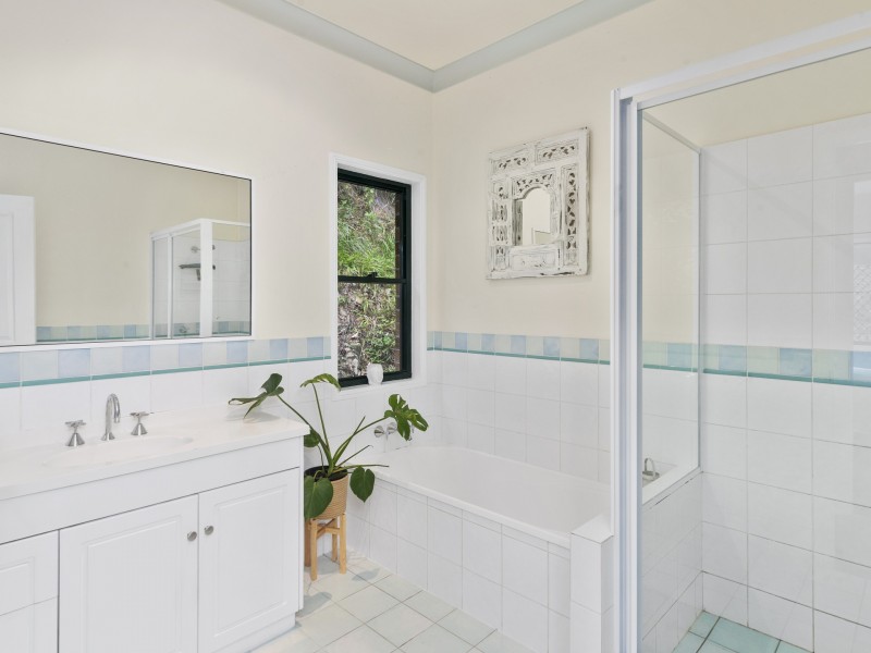 10 Leeward Tce, Tweed Heads NSW 2485