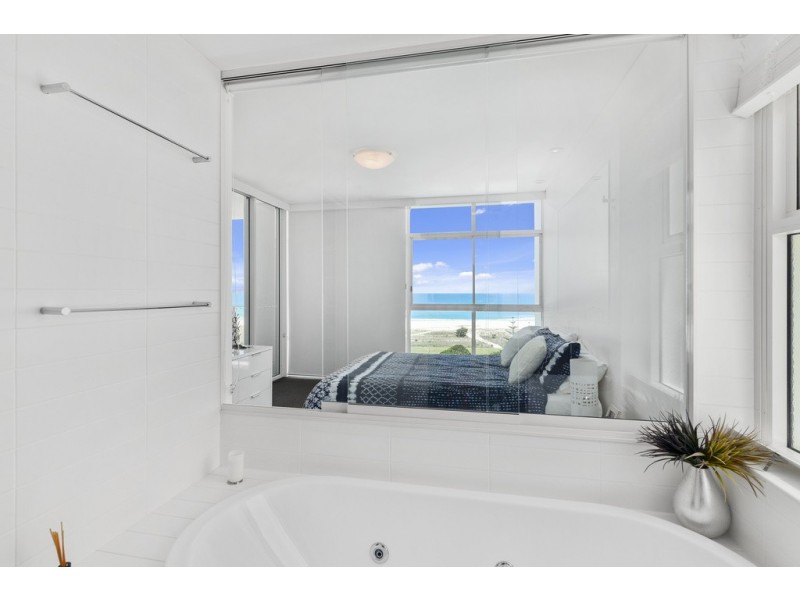 608/2 Creek Street, Coolangatta QLD 4225