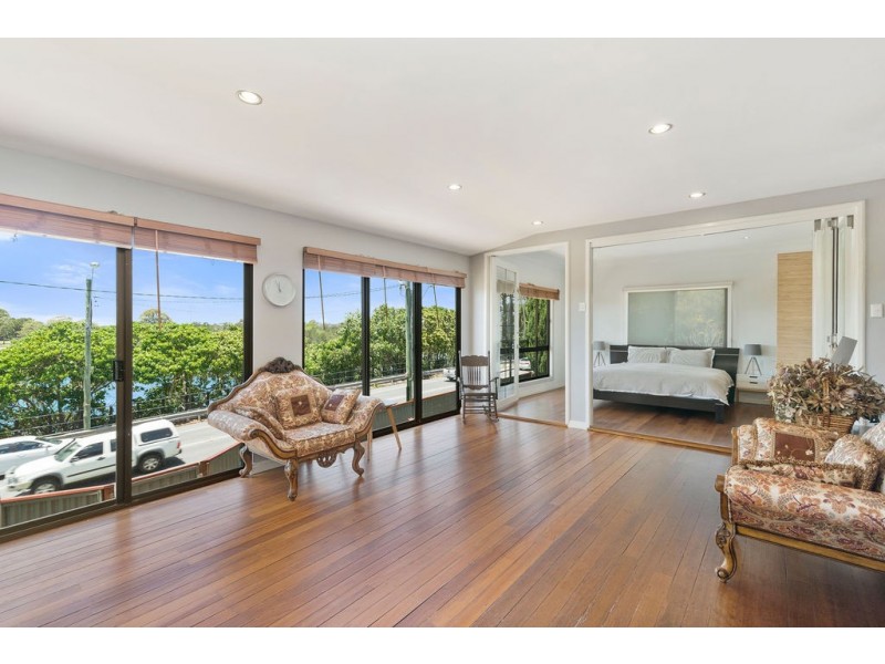 33 Kennedy Dr, Tweed Heads NSW 2485