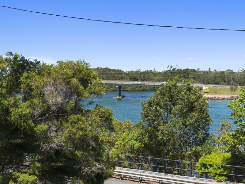 33 Kennedy Dr, Tweed Heads NSW 2485