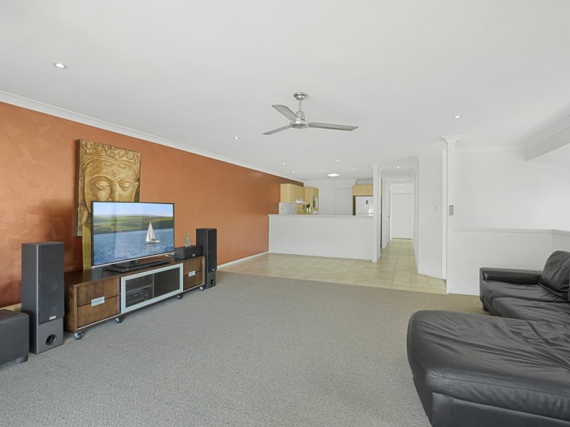 1/45 Kildare Drive, Banora Point NSW 2486