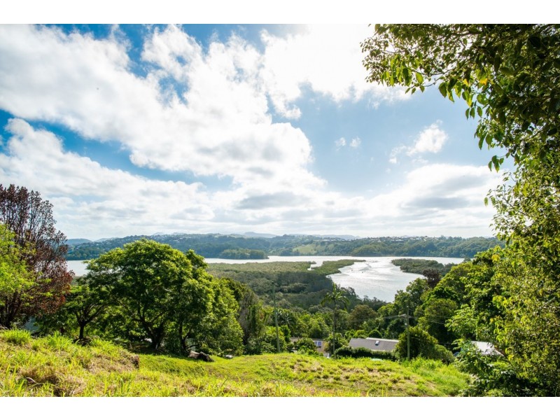 29 Lakeview Parade, Tweed Heads South NSW 2486