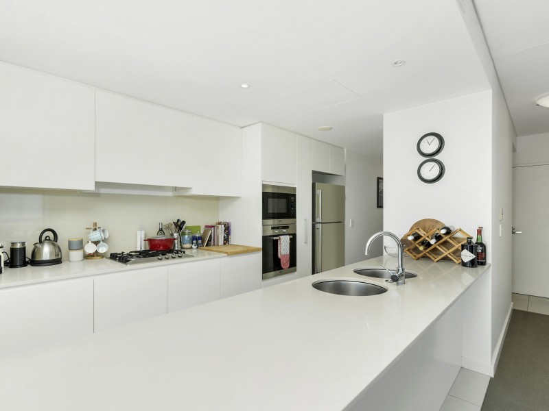 610/2 Creek St, Coolangatta QLD 4225