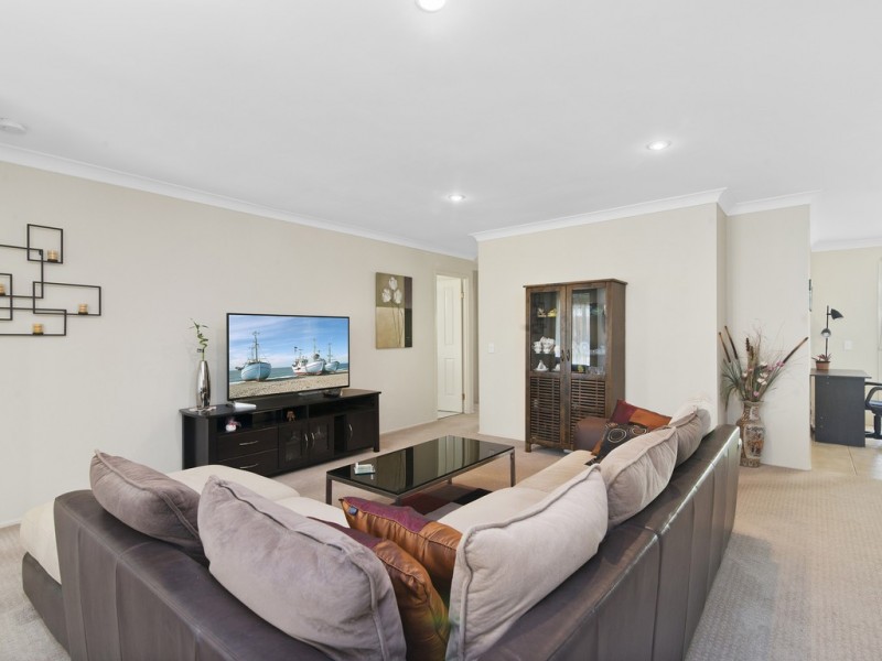 2/7 Albatross Circuit, Tweed Heads West NSW 2485