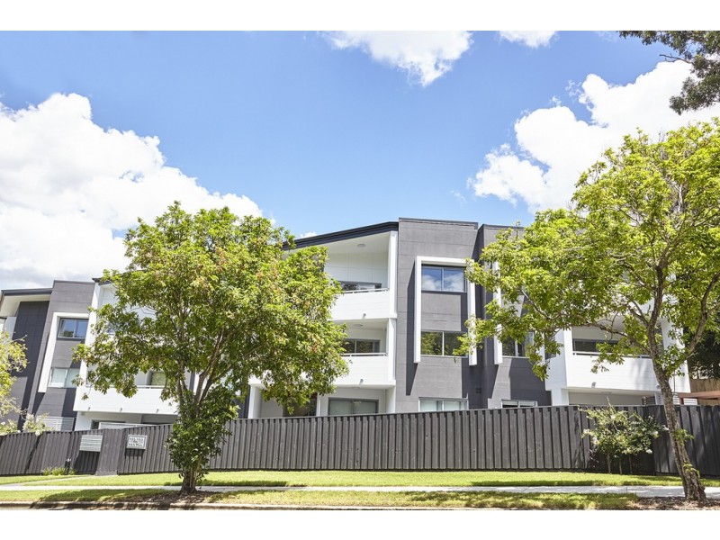 24/13 Fenton Street, Fairfield QLD 4103