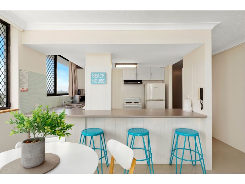 20/82 Marine Parade, Coolangatta QLD 4225