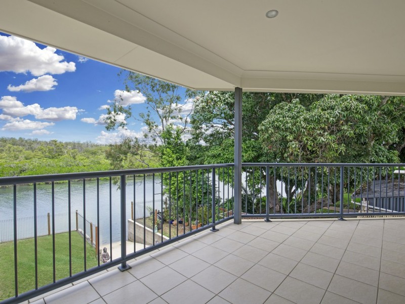 154 Kennedy Drive, Tweed Heads West NSW 2485