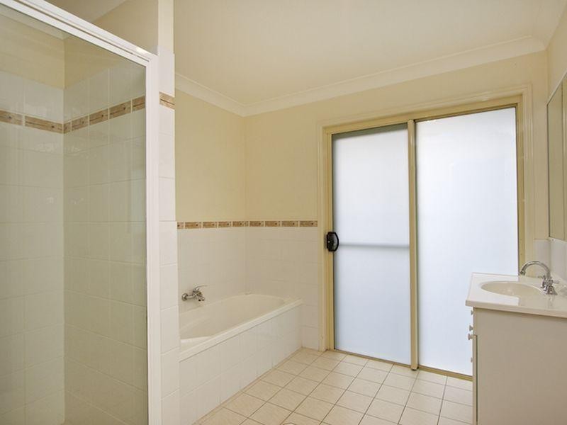 154 Kennedy Drive, Tweed Heads West NSW 2485