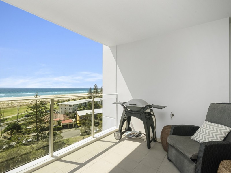 609/2 Creek Street, Coolangatta QLD 4225