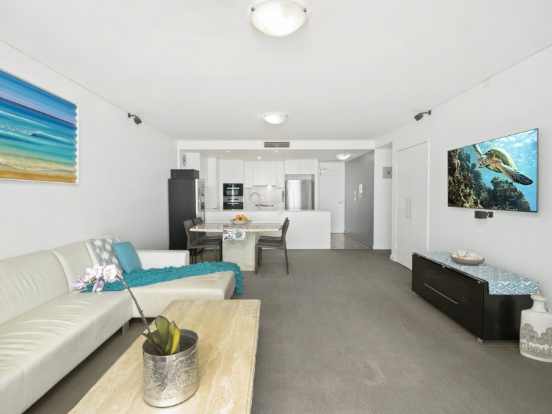 609/2 Creek Street, Coolangatta QLD 4225