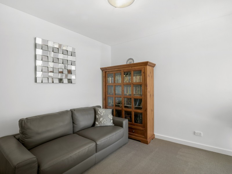 609/2 Creek Street, Coolangatta QLD 4225