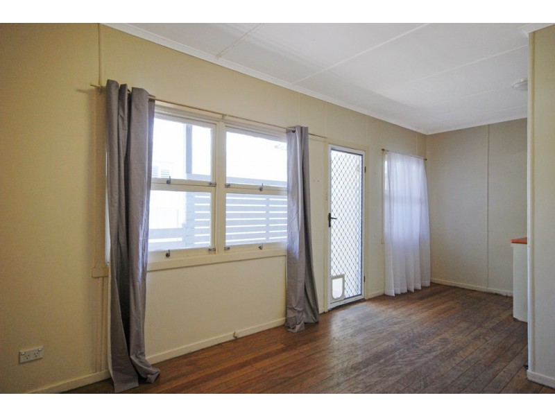 1/163 Golden Four Drive, Bilinga QLD 4225