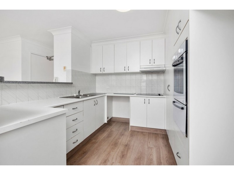 24/31-33 Dutton Street, Coolangatta QLD 4225