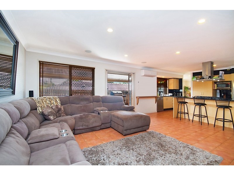 7 Firewheel Way, Banora Point NSW 2486