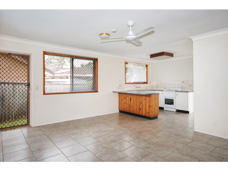 2/8 Kilda Crescent, Tweed Heads West NSW 2485