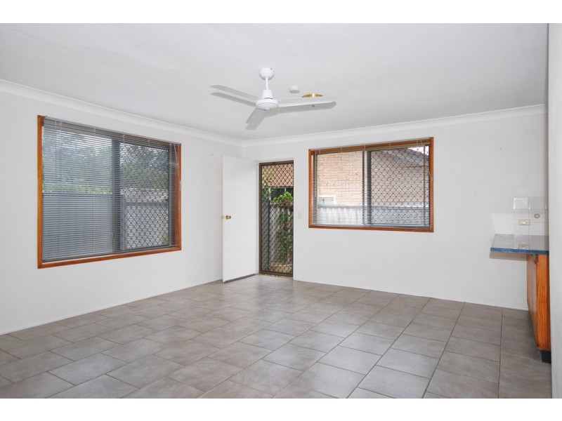 2/8 Kilda Crescent, Tweed Heads West NSW 2485