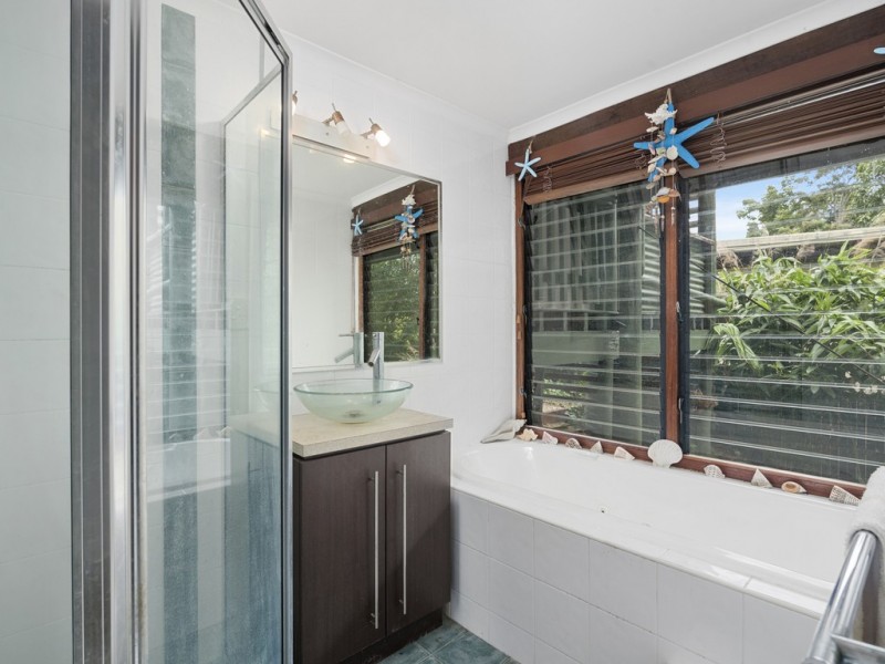 63 Piggabeen Road, Tweed Heads West NSW 2485