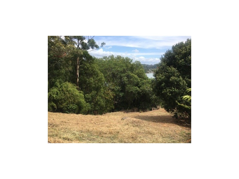 6 Lakeview Parade, Tweed Heads South NSW 2486