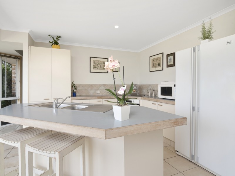 24 Leeward Terrace, Tweed Heads NSW 2485