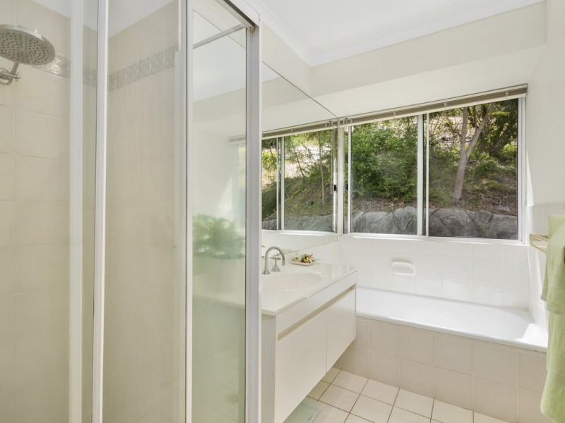 24 Leeward Terrace, Tweed Heads NSW 2485