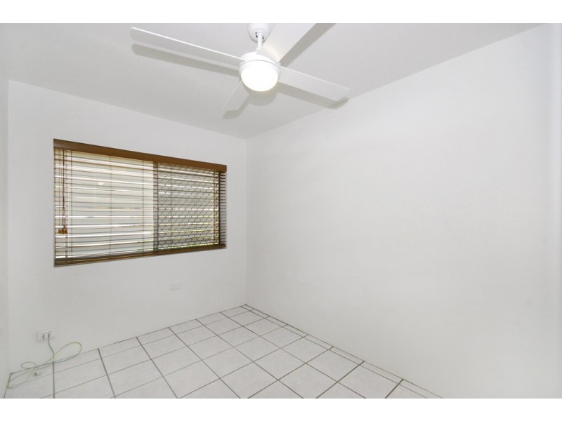 3/63 Stapylton Street, Coolangatta QLD 4225