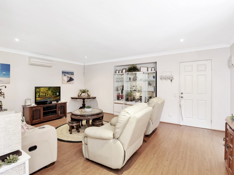 11 Cashel Crescent, Banora Point NSW 2486