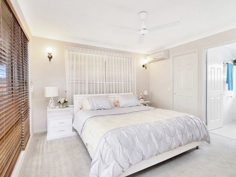 11 Cashel Crescent, Banora Point NSW 2486