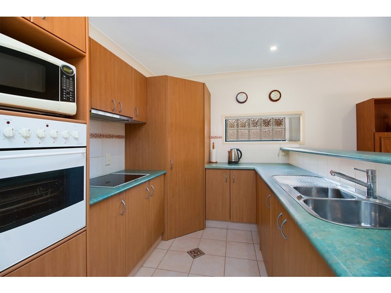 1/30 Woodlands Drive, Banora Point NSW 2486