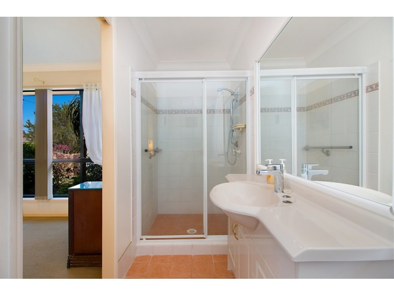 1/30 Woodlands Drive, Banora Point NSW 2486