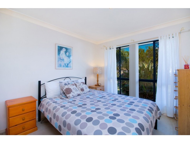1/30 Woodlands Drive, Banora Point NSW 2486