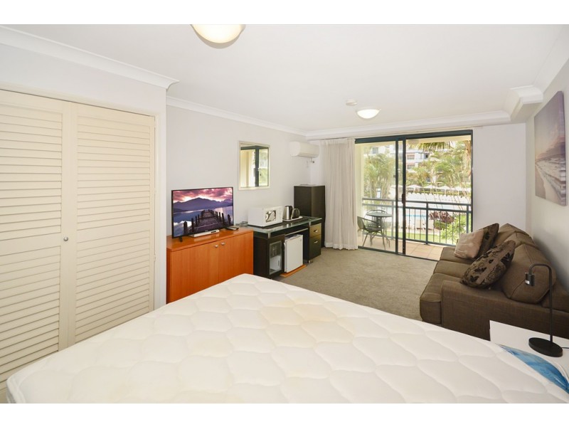 213/99 Griffith Street, Coolangatta QLD 4225