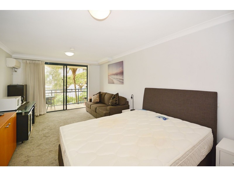 213/99 Griffith Street, Coolangatta QLD 4225