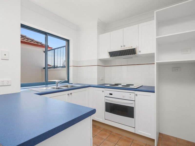 457/99 Griffith Street, “Calypso Plaza”, Coolangatta QLD 4225