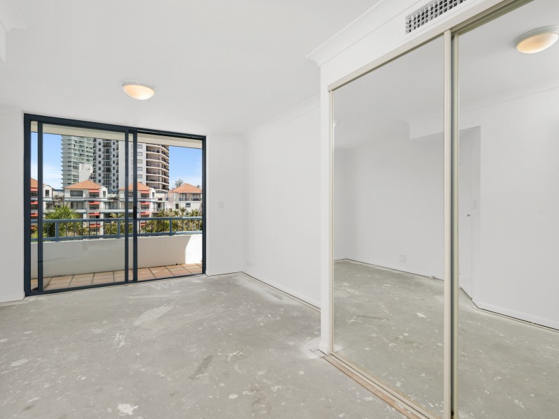 457/99 Griffith Street, “Calypso Plaza”, Coolangatta QLD 4225