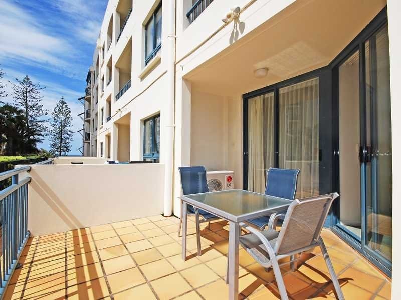 110/99 Griffith Street, Coolangatta QLD 4225
