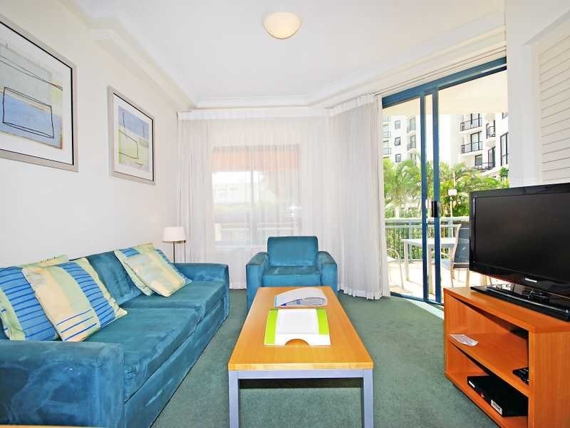 110/99 Griffith Street, Coolangatta QLD 4225