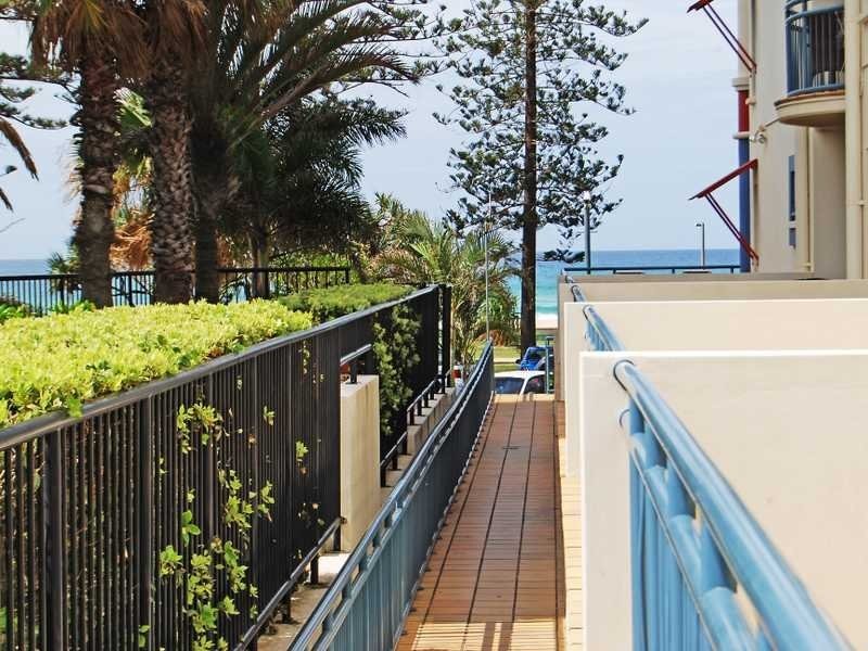 110/99 Griffith Street, Coolangatta QLD 4225