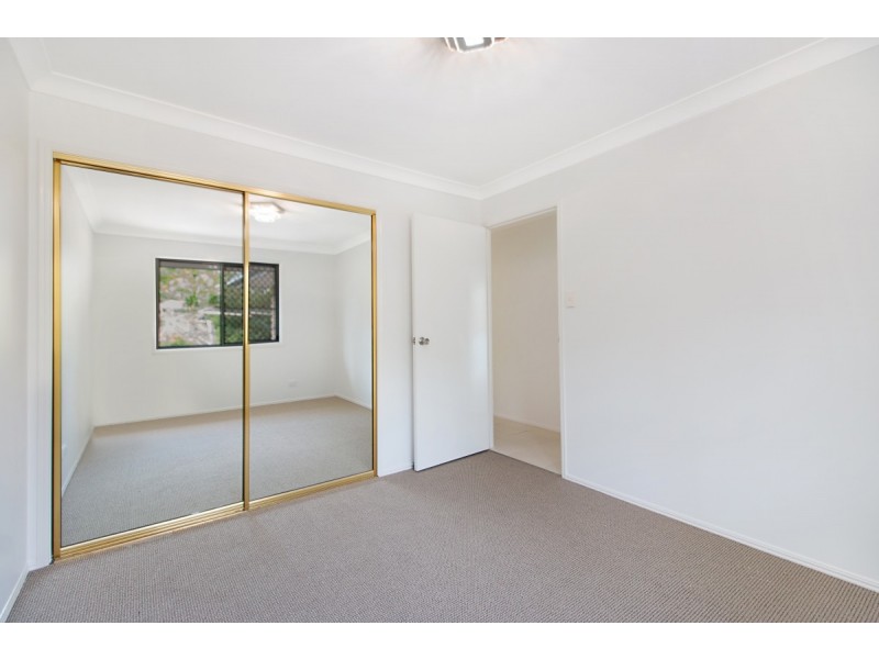 2/43 Kildare Drive, Banora Point NSW 2486