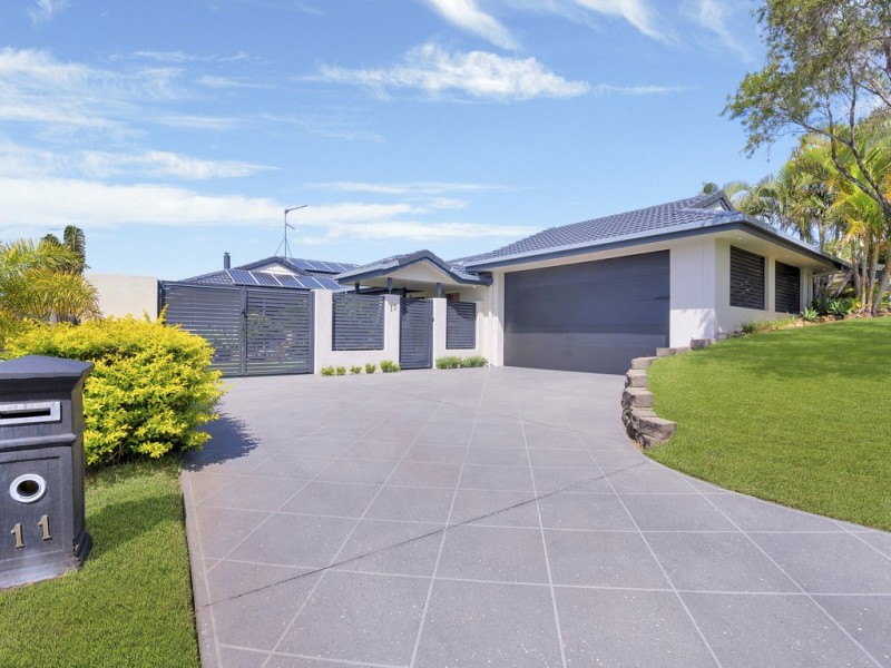 11 Cashel Crescent, Banora Point NSW 2486