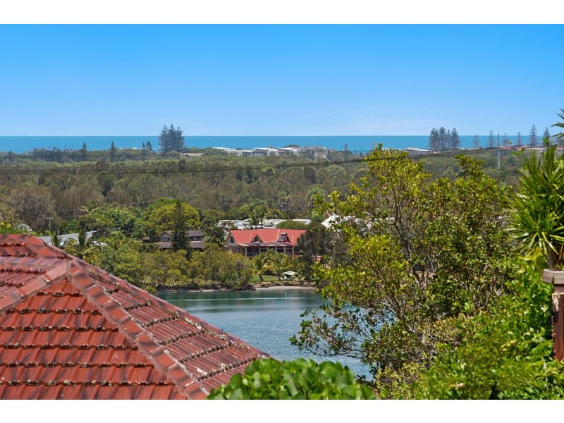 13 Uniacke Drive, Banora Point NSW 2486