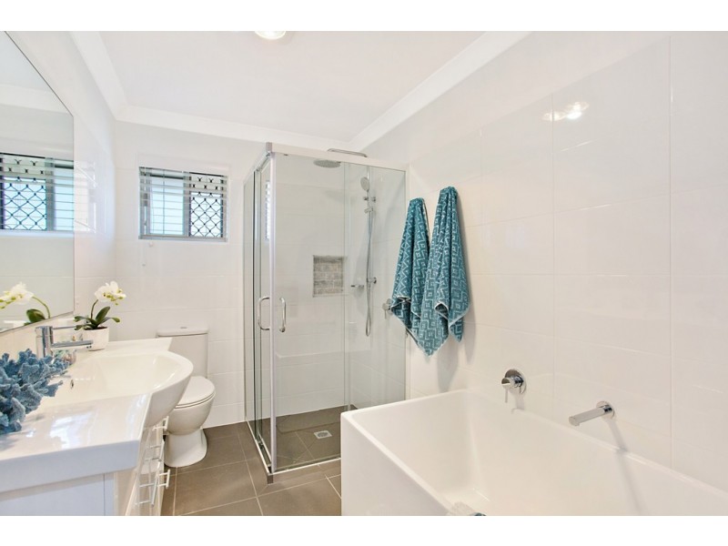 13 Uniacke Drive, Banora Point NSW 2486