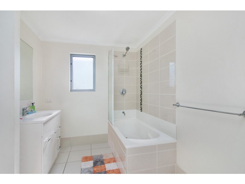 8/34 Dry Dock Road, Tweed Heads South NSW 2486