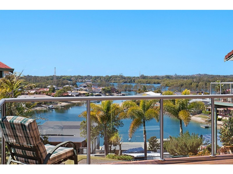 2/77 Old Ferry Road, Banora Point NSW 2486