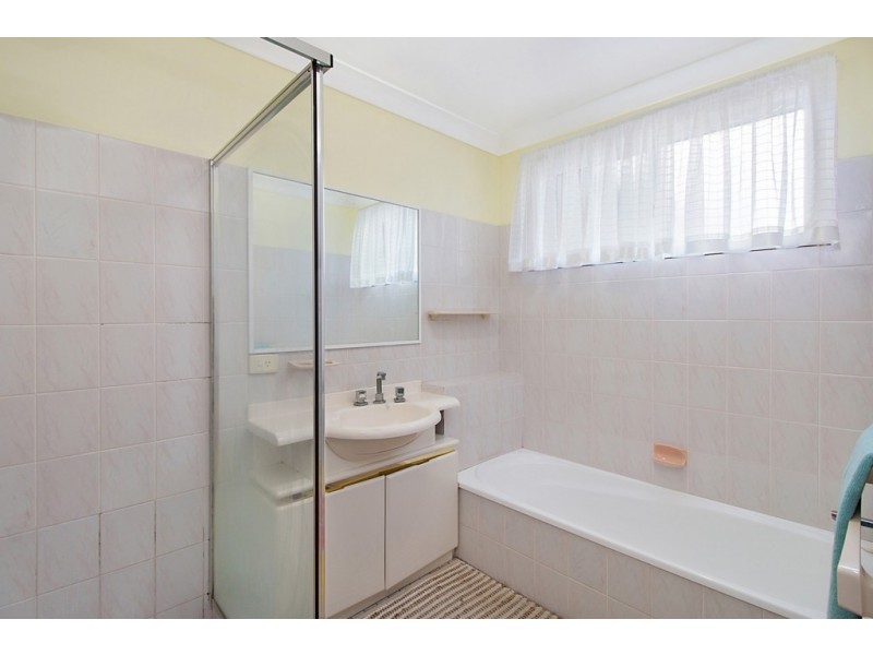 2/77 Old Ferry Road, Banora Point NSW 2486