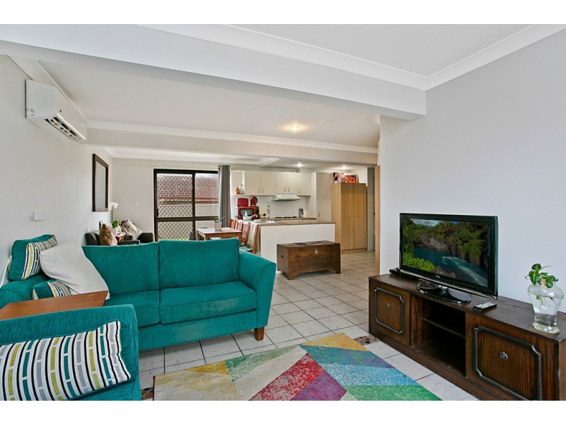 4 Sunset Blvd, Tweed Heads West NSW 2485