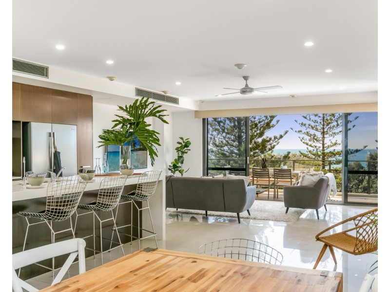 8/64 The Esplanade, Burleigh Heads QLD 4220